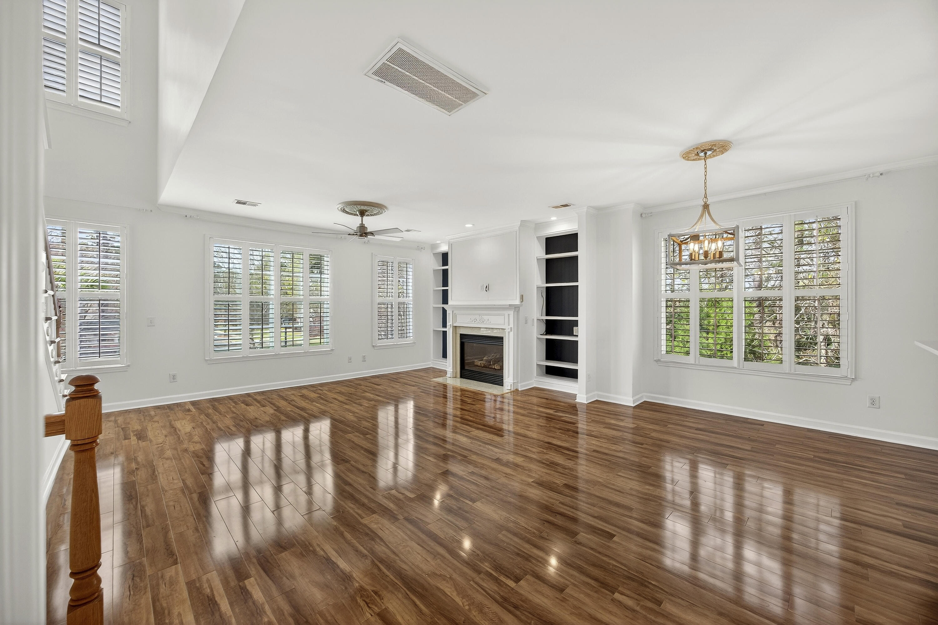 188 Fair Sailing Road Mount Pleasant, SC 29466 - Photo 2 of 62