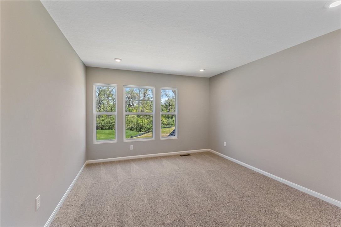 45 Ed Knoll Bend Springboro, OH 45066 - Photo 15 of 34