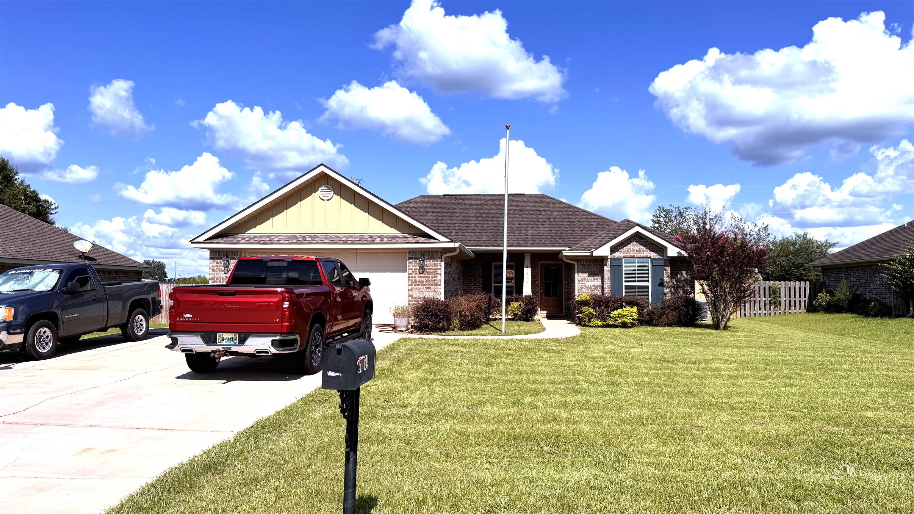 21668 Talbot Lane Robertsdale, AL 36567 - Photo 2 of 22 Front Of Structure