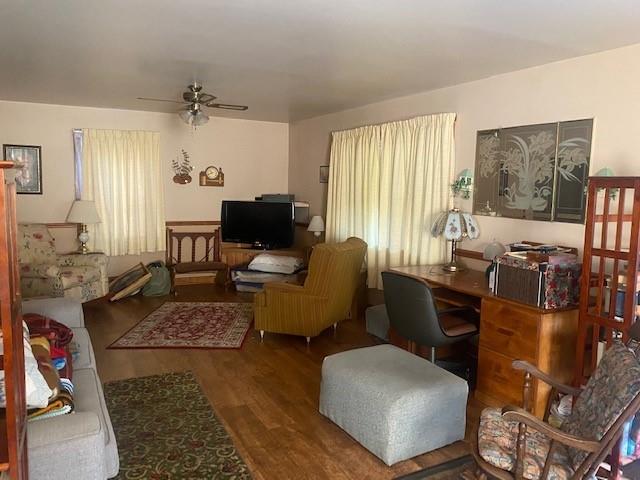 3 Circle Road Perryopolis, PA 15473 - Photo 5 of 10