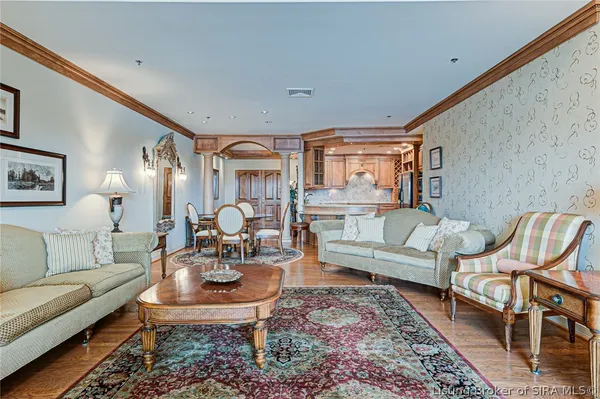 $625,000 | 1 Riverpointe Plaza, Unit 1112, Jeffersonville, IN 47130