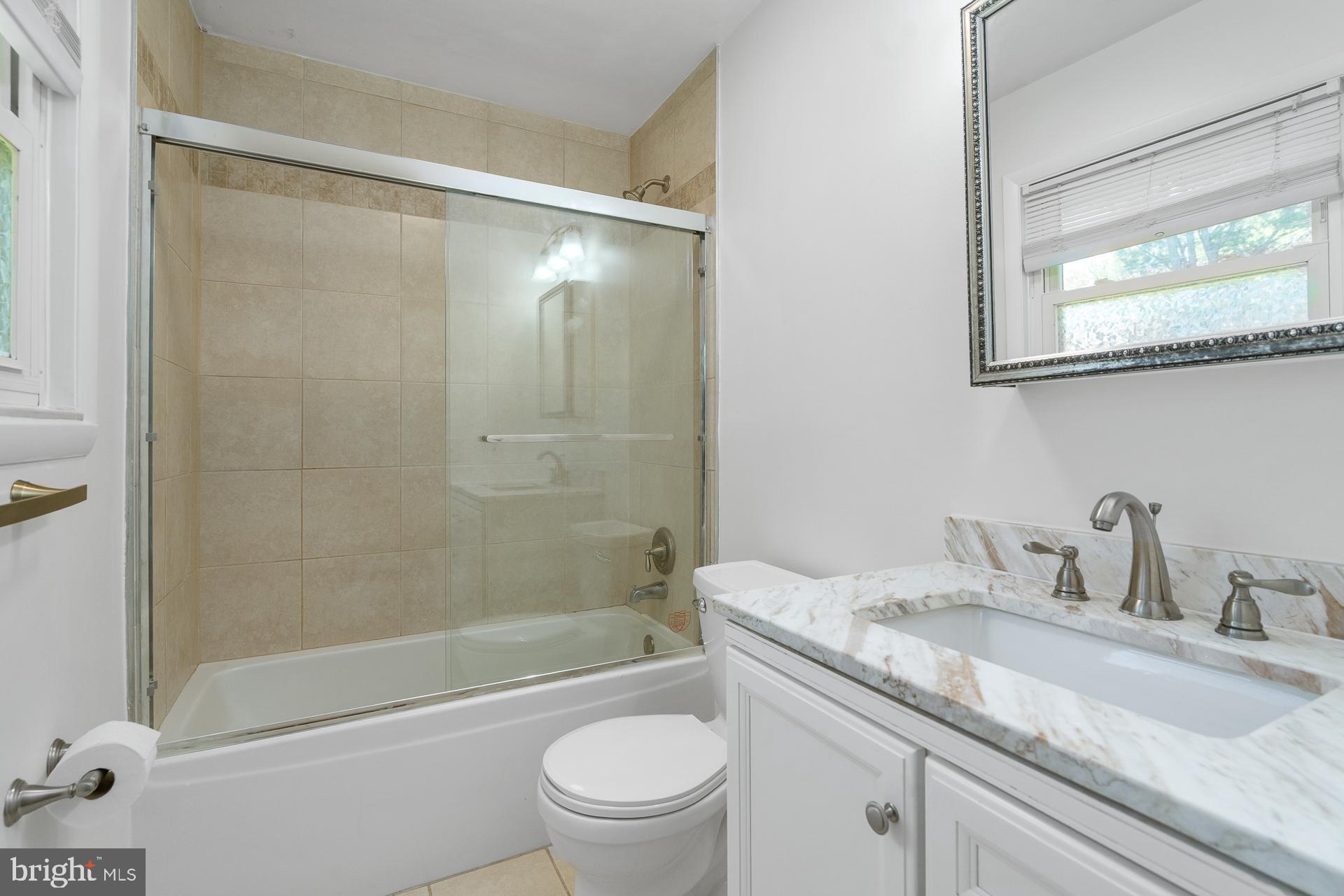 7927 Old Seventh Street Frederick, MD 21702 - Photo 12 of 43 Primary Bathroom