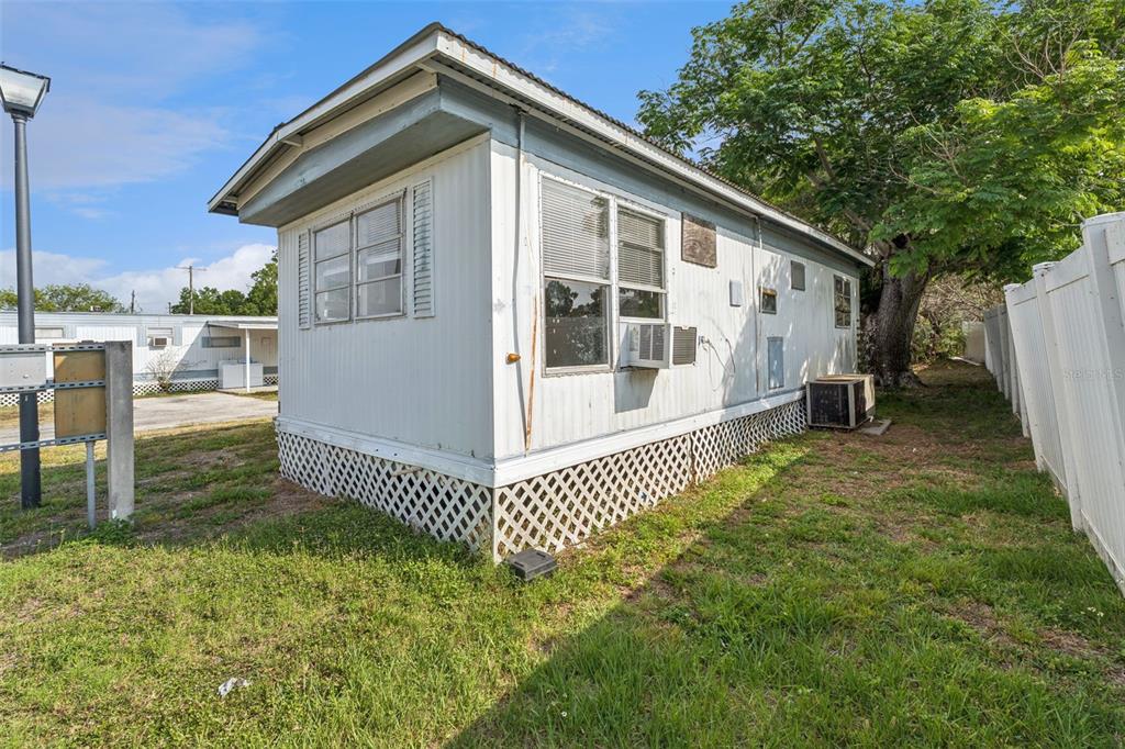2854 Lake Alfred Road, Unit 6 Winter Haven, FL 33881 - Photo 13 of 15