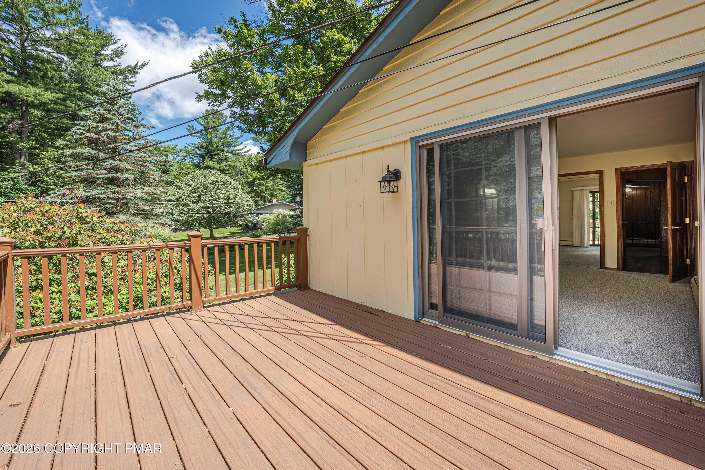 5226 Beechwood Road Pocono Lake, PA 18347 - Photo 19 of 65 5226 Beechwood-25