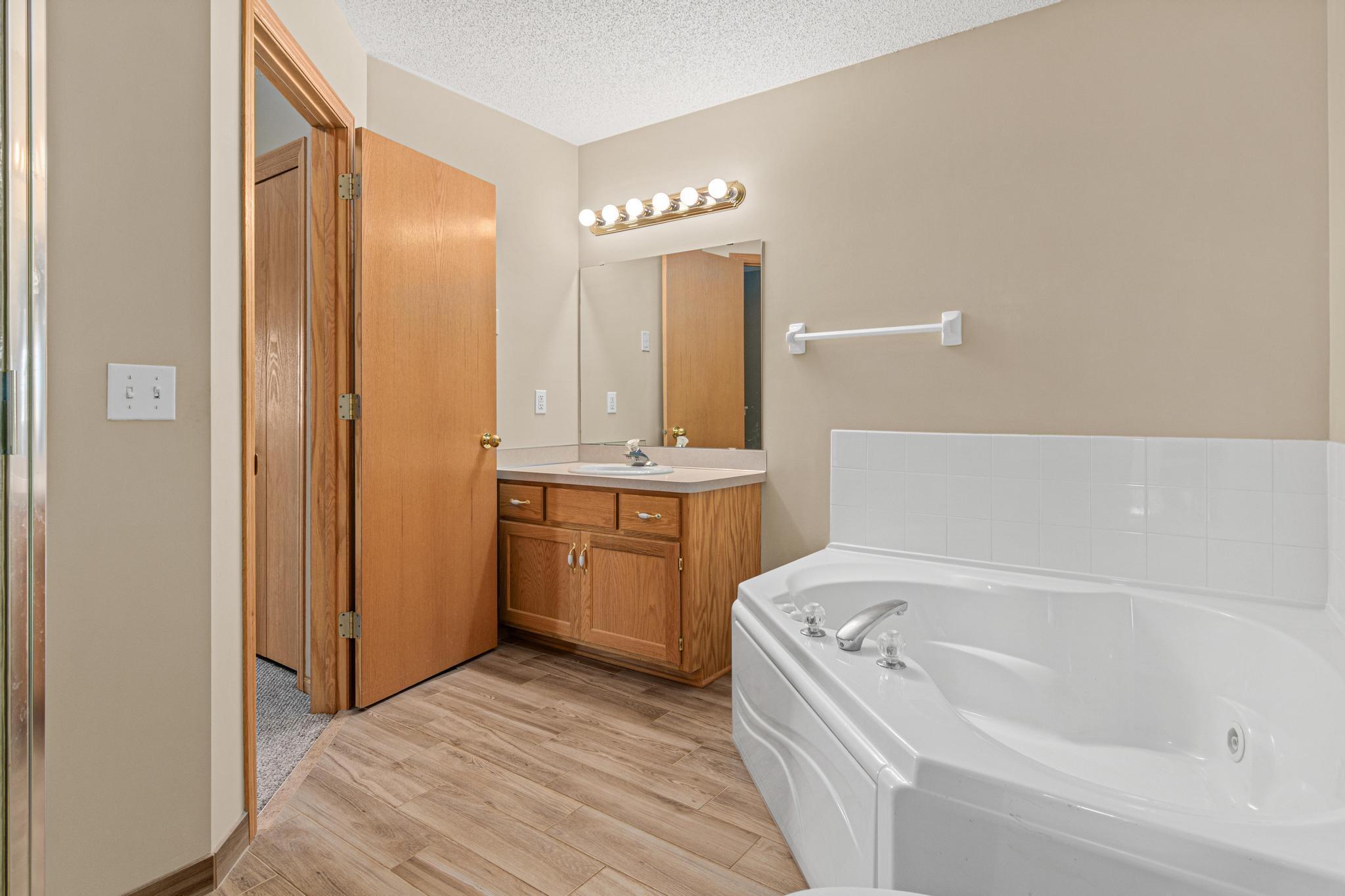 12739 Drake Circle Coon Rapids, MN 55448 - Photo 9 of 19