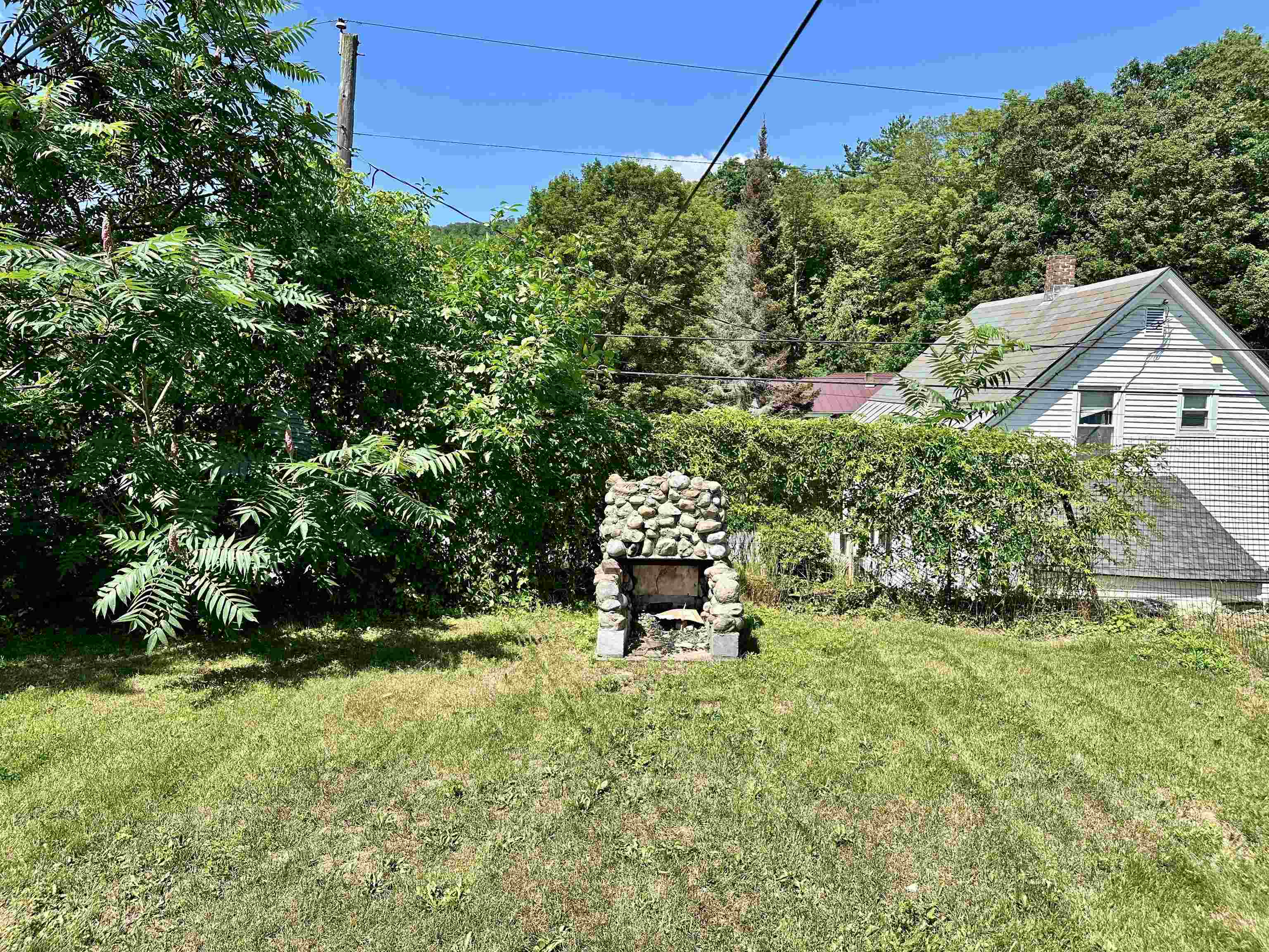 33 Gibbs Street Proctor, VT 05765 - Photo 12 of 35