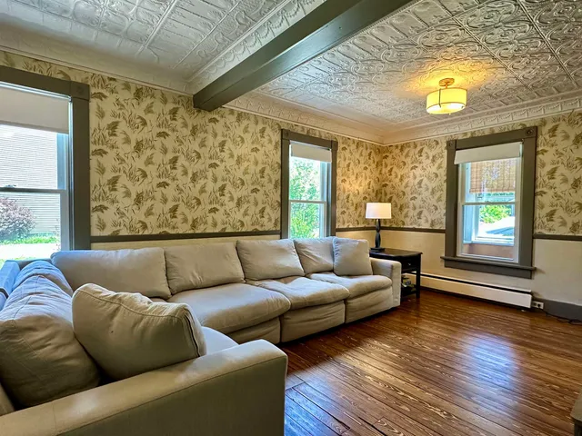 $290,000 | 33 Gibbs Street, Proctor, VT 05765