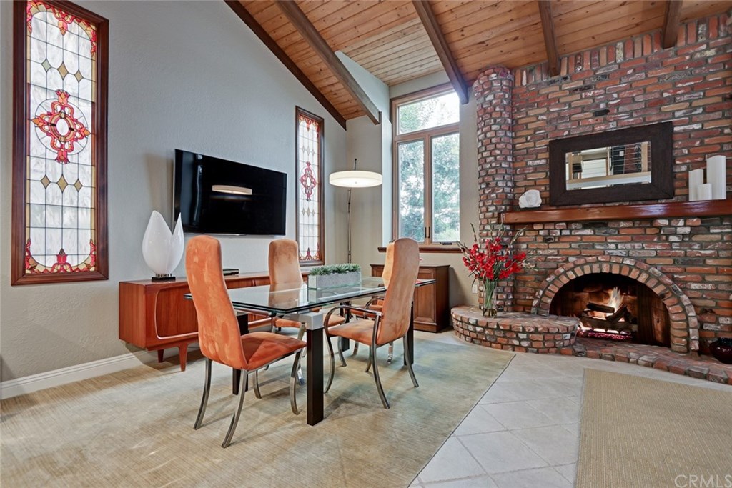 512 3rd Street Manhattan Beach, CA 90266 - Photo 7 of 27