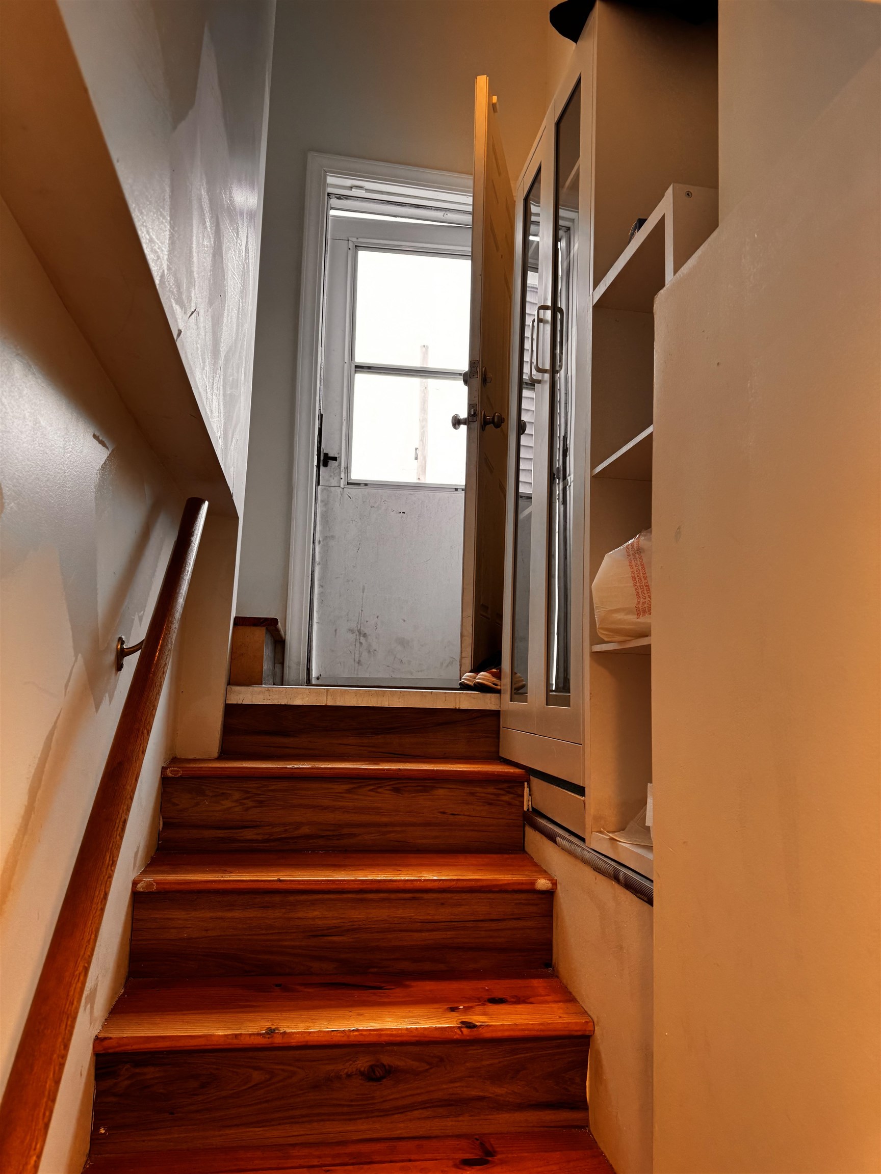 513 South Brooks Street, Unit B Madison, WI 53715 - Photo 3 of 14