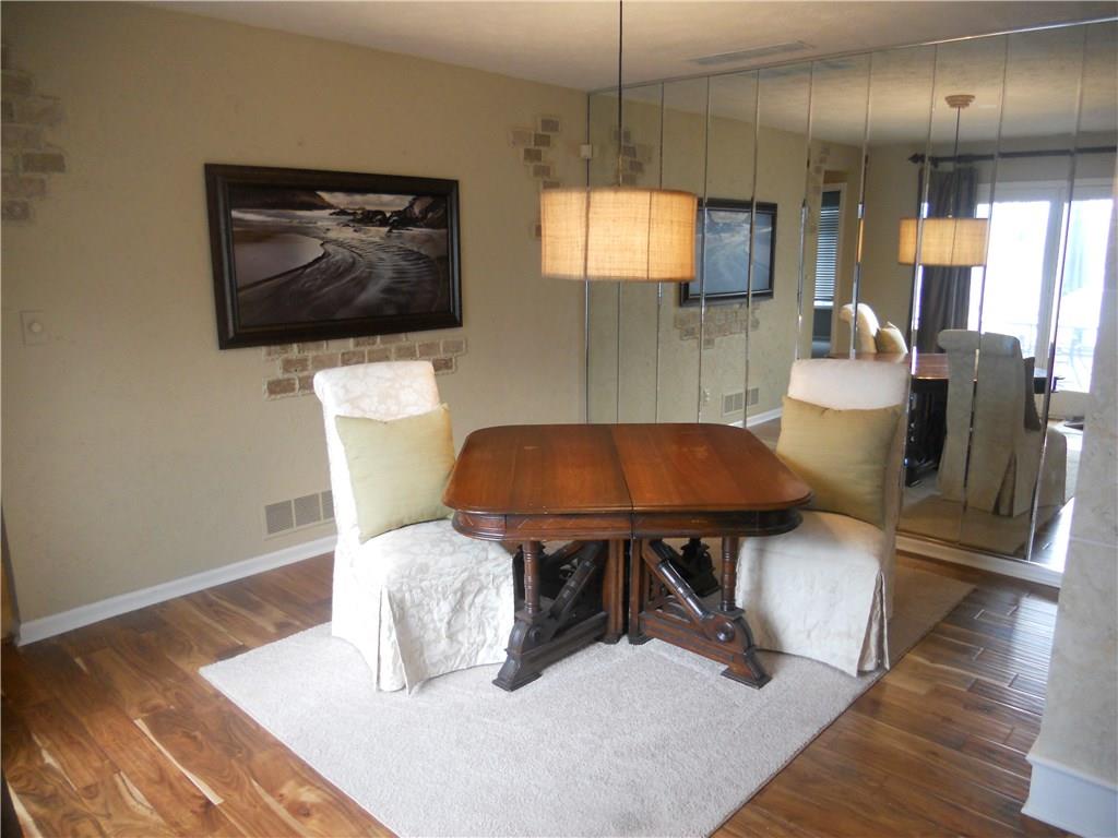 7689 River Road Indianapolis, IN 46240 - Photo 12 of 22 Gallery Image 12
