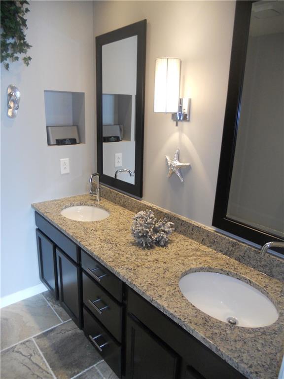 7689 River Road Indianapolis, IN 46240 - Photo 17 of 22 Gallery Image 17