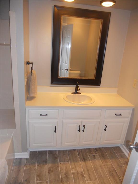 7689 River Road Indianapolis, IN 46240 - Photo 19 of 22 Gallery Image 19
