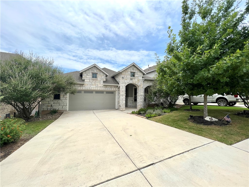 197 Santa Maria Street Georgetown, TX 78628 - Photo 2 of 25