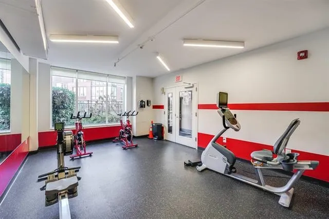 $6,180 | 1100 Maxwell Lane, Unit 515, Hoboken, NJ 07030