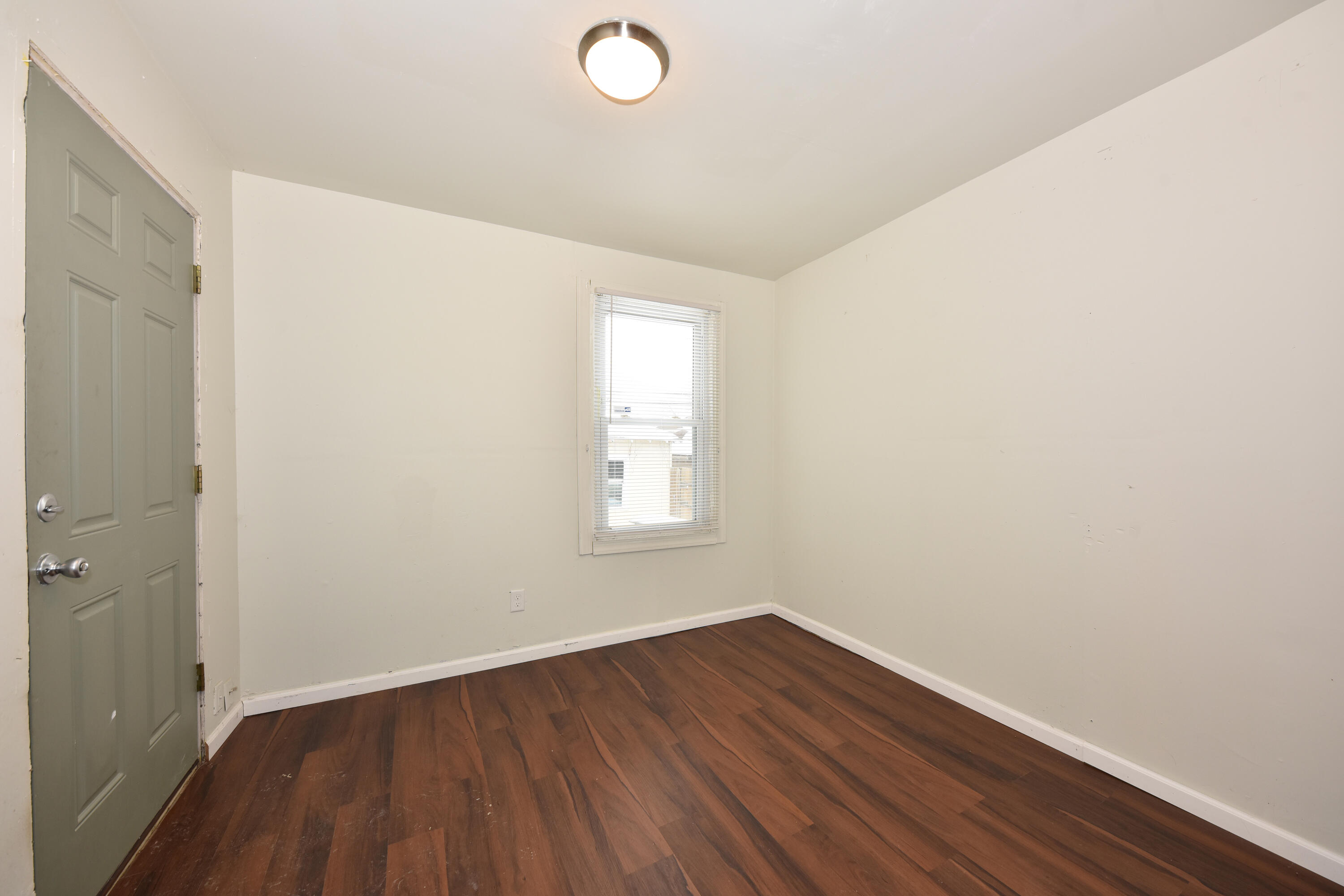 4311 North 14th Street Milwaukee, WI 53209 - Photo 15 of 48 EUP_5132