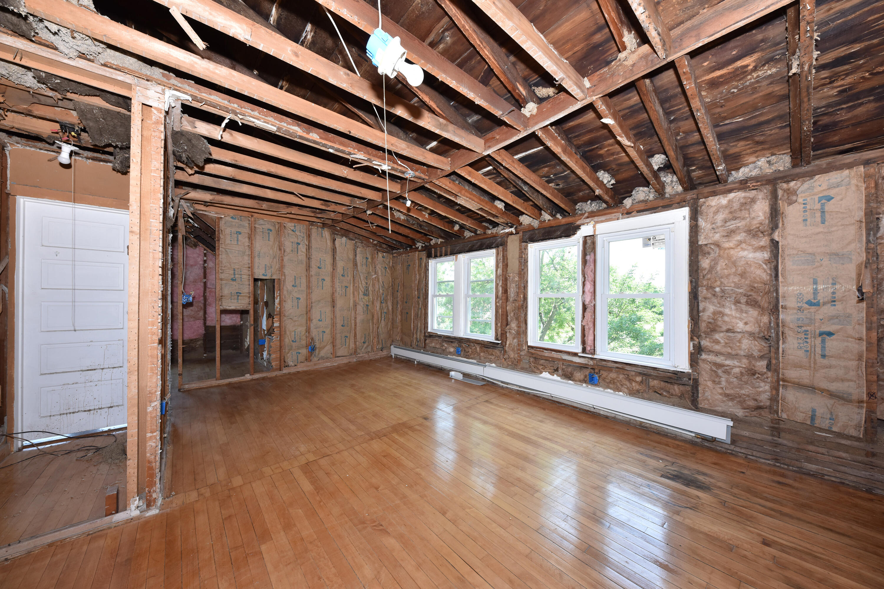 4311 North 14th Street Milwaukee, WI 53209 - Photo 27 of 48 3rd story attic