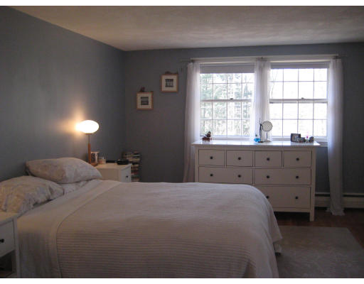 323 Springs Road Bedford, MA 01730 - Photo 11 of 15 Gallery Image 11