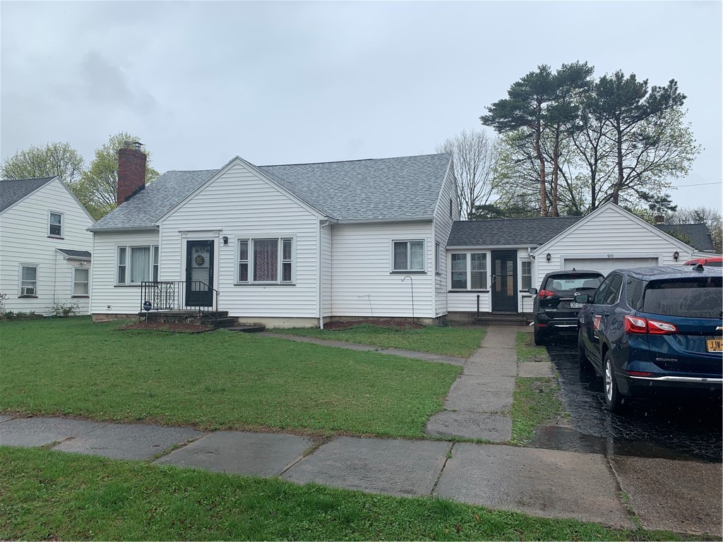 90 Freemont Road Rochester, NY 14612 - Photo 1 of 1