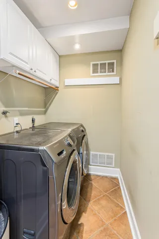 $1,075,000 | 5087 Rhoads Avenue, Unit B, Santa Barbara, CA 93111