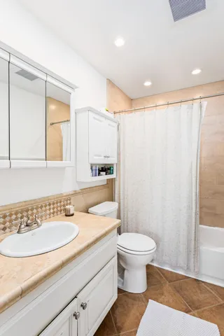 $1,075,000 | 5087 Rhoads Avenue, Unit B, Santa Barbara, CA 93111