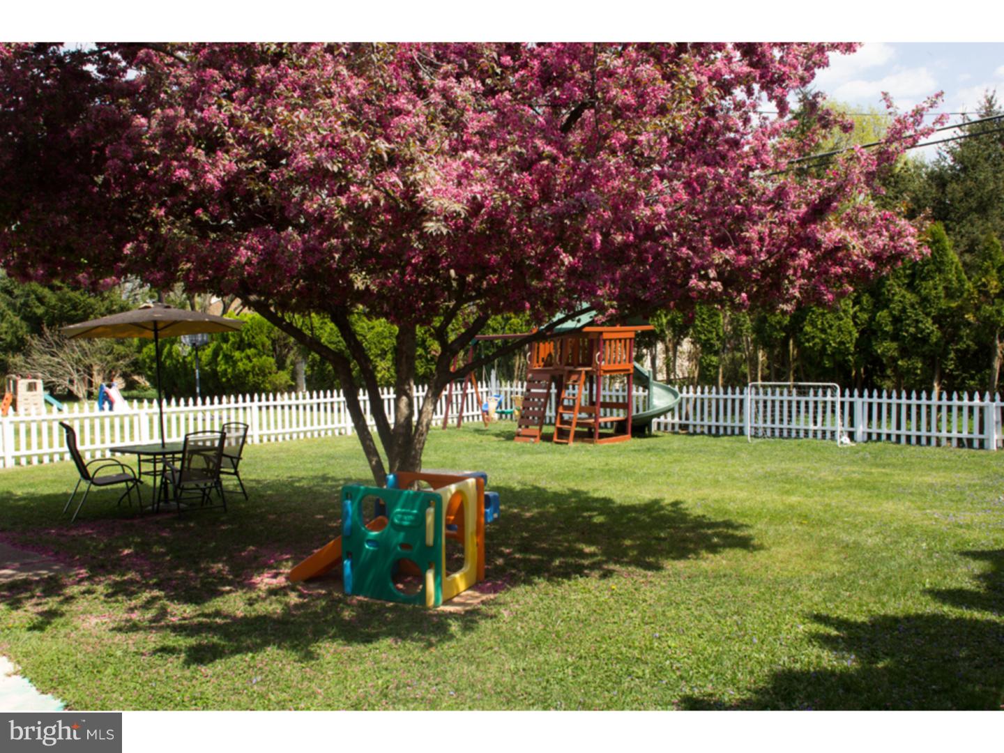 19 Valley Road Wyomissing, PA 19610 - Photo 3 of 17 Gallery Image 3