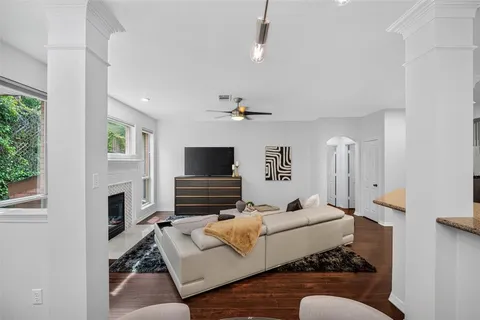 $619,500 | 2242 Ash Grove Way, Dallas, TX 75228
