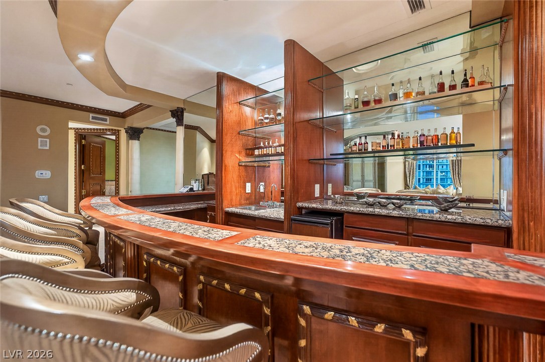 2877 Paradise Road, Unit 3302 Las Vegas, NV 89109 - Photo 6 of 38 Wet Bar