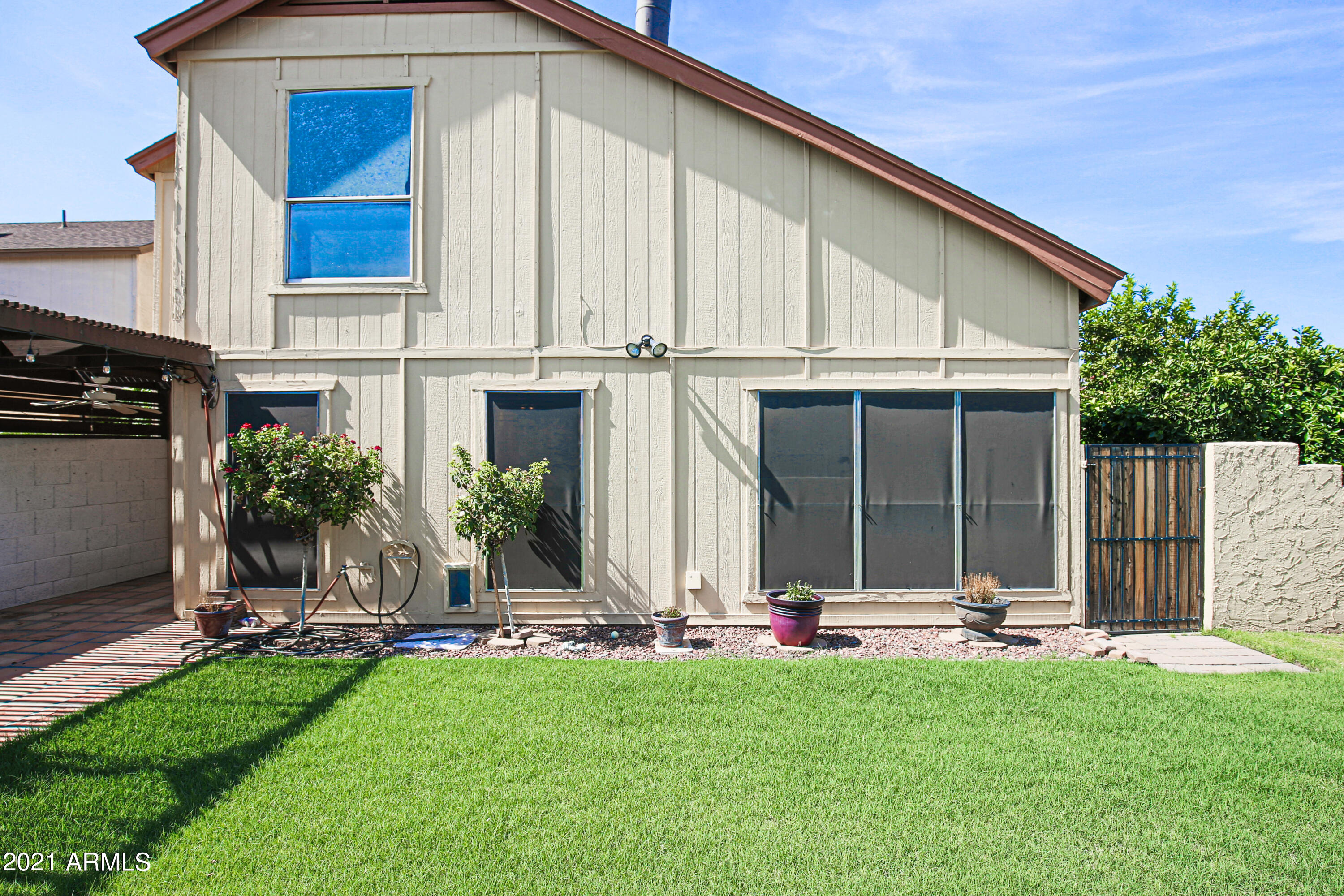 449 East Utopia Road Phoenix, AZ 85024 - Photo 6 of 27 449 E Utopia Rd Phoenix AZ 85024 X-6