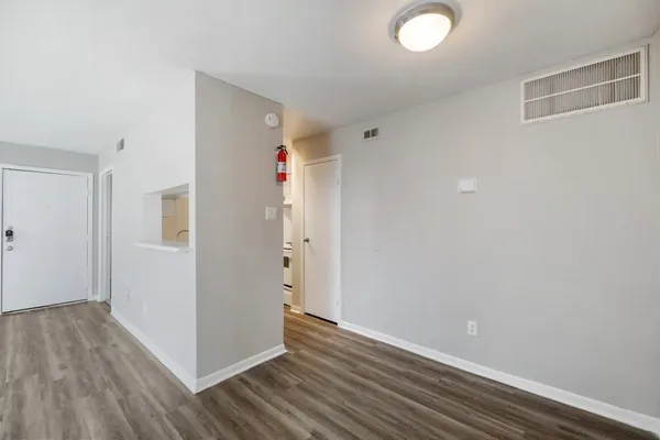 $616 | 11715 South Glen Drive, Unit 6332, Houston, TX 77099