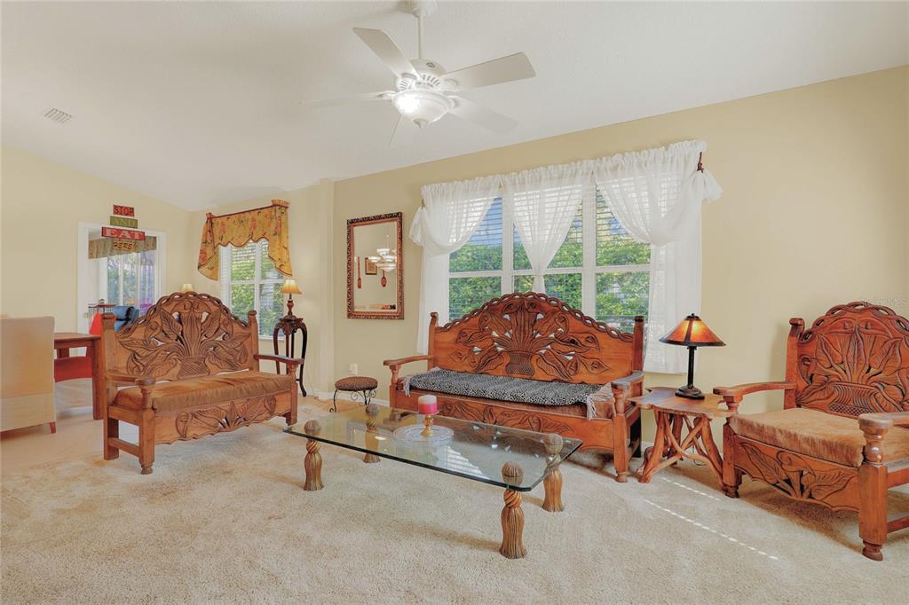 4721 Tara View Road Leesburg, FL 34748 - Photo 10 of 37 Gallery Image 10
