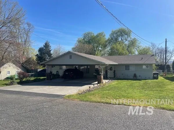 $392,500 | 1415 7th Street, Clarkston, WA 99403
