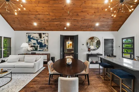 $1,100,000 | 141 Long View Lane, Blue Ridge, GA 30513