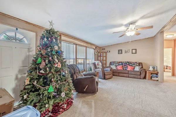 $239,900 | 26 Deso Dr Extension, Alburgh, VT 05440
