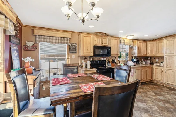 $239,900 | 26 Deso Dr Extension, Alburgh, VT 05440