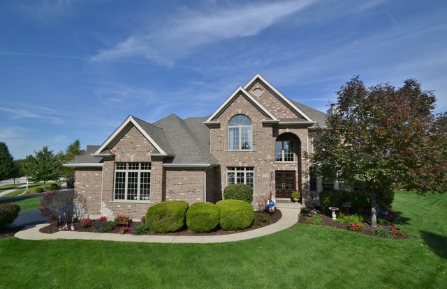 3375 Harvest Ridge Road Geneva, IL 60134 - Photo 1 of 25 Gallery Image 1