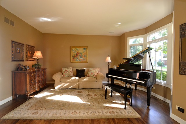 3375 Harvest Ridge Road Geneva, IL 60134 - Photo 3 of 25 Gallery Image 3