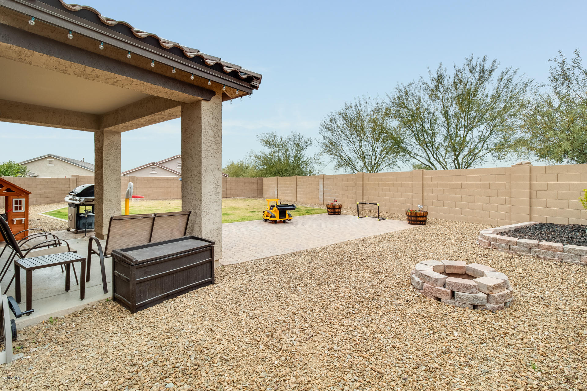 12118 West Rowel Road Peoria, AZ 85383 - Photo 31 of 34