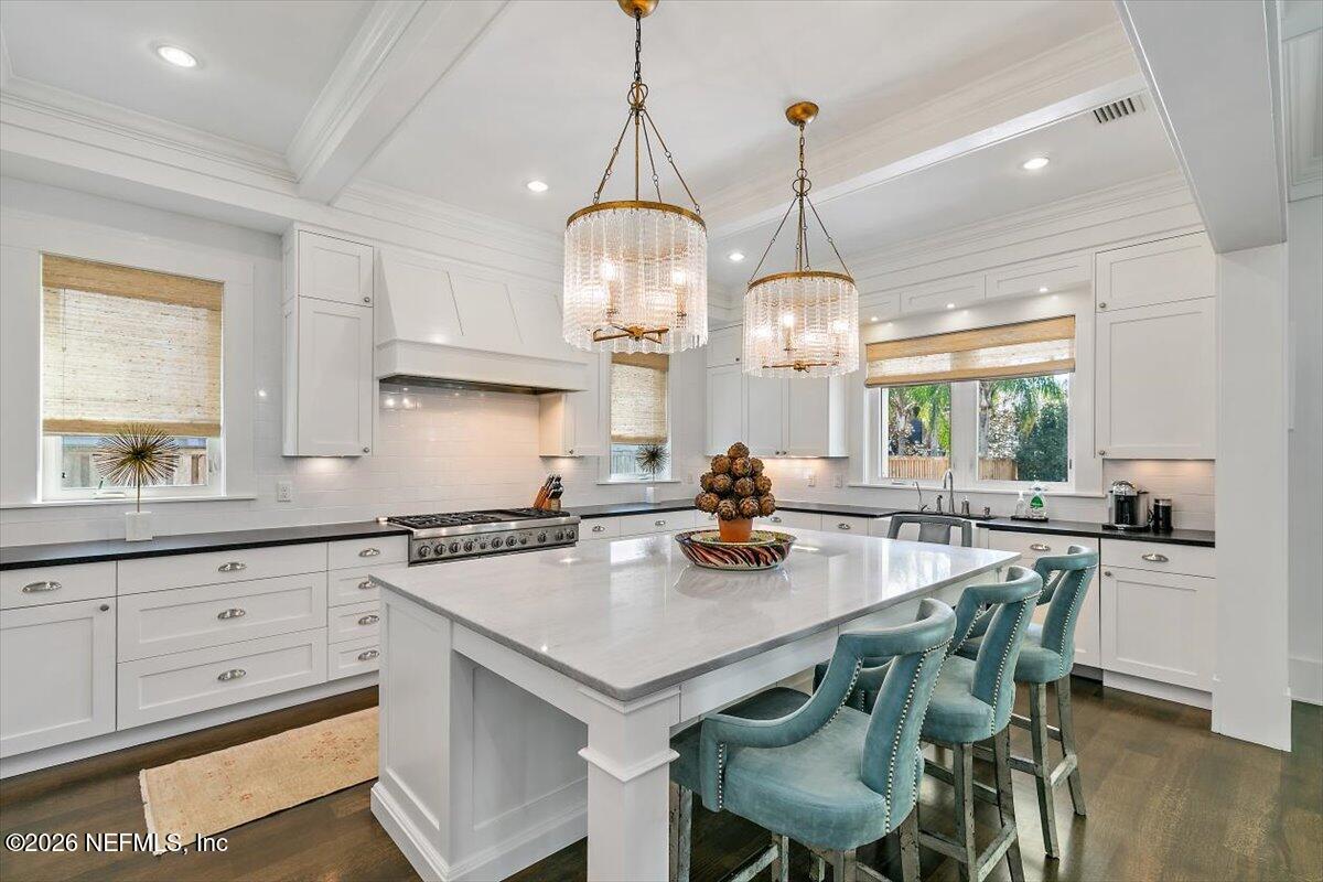 360 Fifth Street Atlantic Beach, FL 32233 - Photo 16 of 54 16-Kitchen