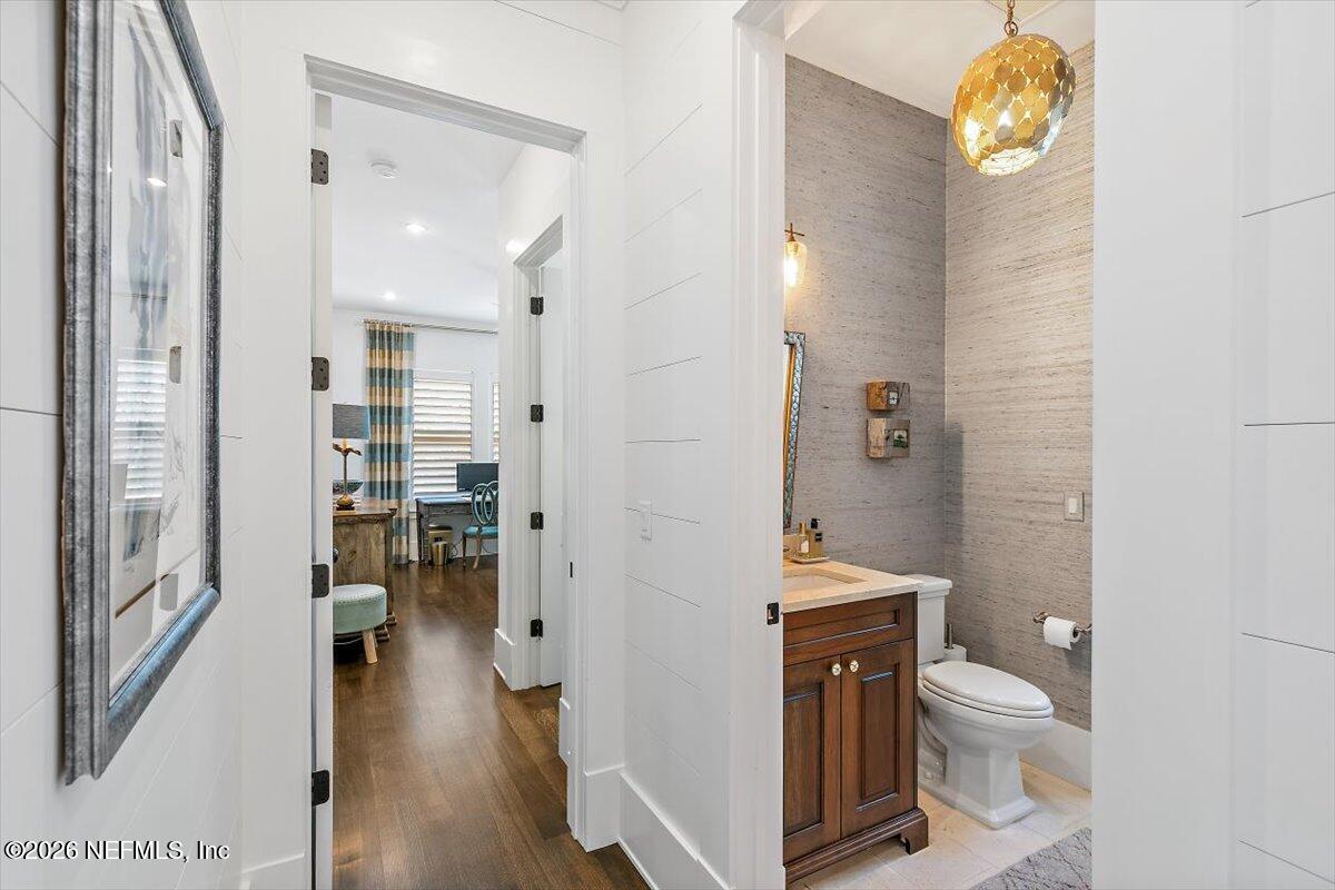 360 Fifth Street Atlantic Beach, FL 32233 - Photo 23 of 54 23-Downstairs Suite