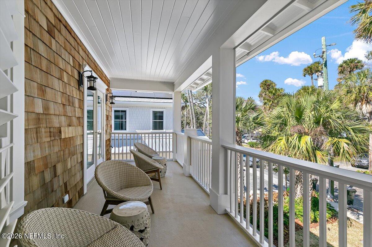 360 Fifth Street Atlantic Beach, FL 32233 - Photo 38 of 54 39-Balcony