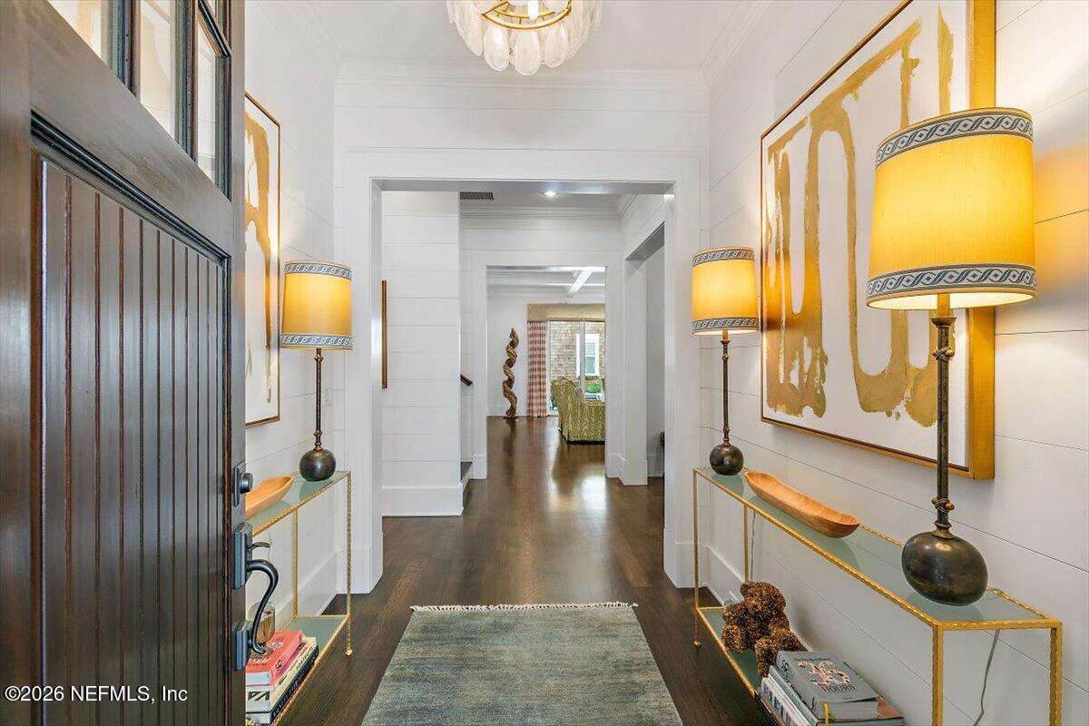 360 Fifth Street Atlantic Beach, FL 32233 - Photo 7 of 54 07-Foyer