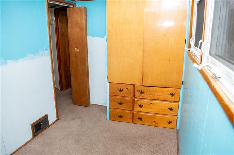 1924 Cherry Alley Monaca, PA 15061 - Photo 14 of 22