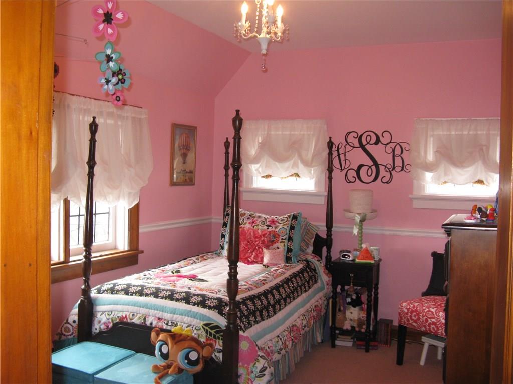 19 Scenery Road Wilkinsburg, PA 15221 - Photo 21 of 25 Bedroom