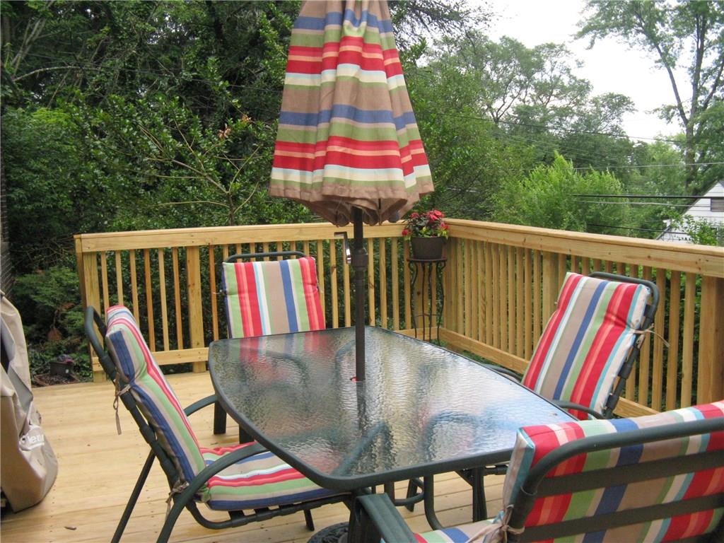 19 Scenery Road Wilkinsburg, PA 15221 - Photo 24 of 25 Newer deck, great for entertaining!