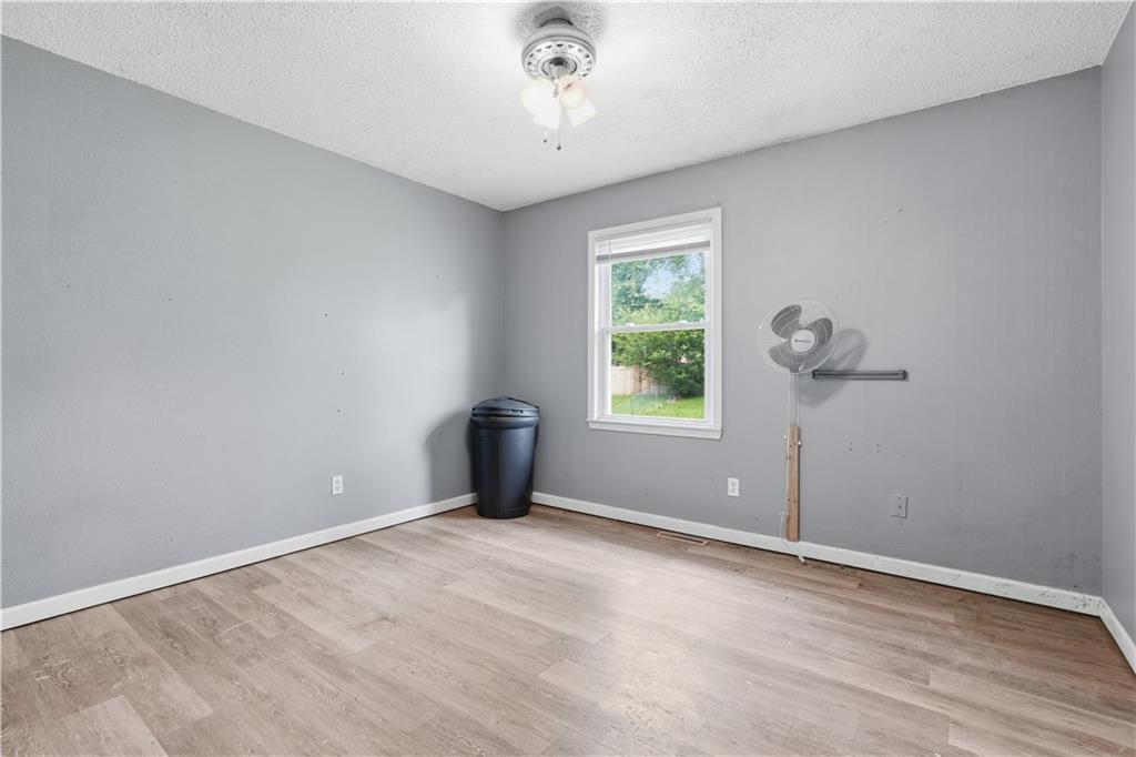 2602 Leewood Road Harrisonville, MO 64701 - Photo 20 of 29