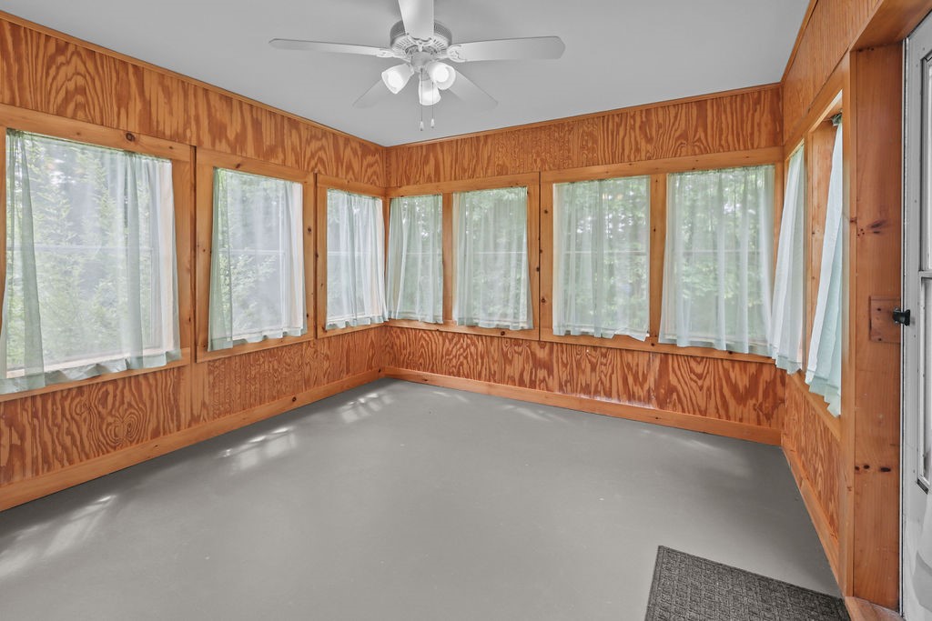 22 Oakridge Road Scituate, RI 02857 - Photo 8 of 25