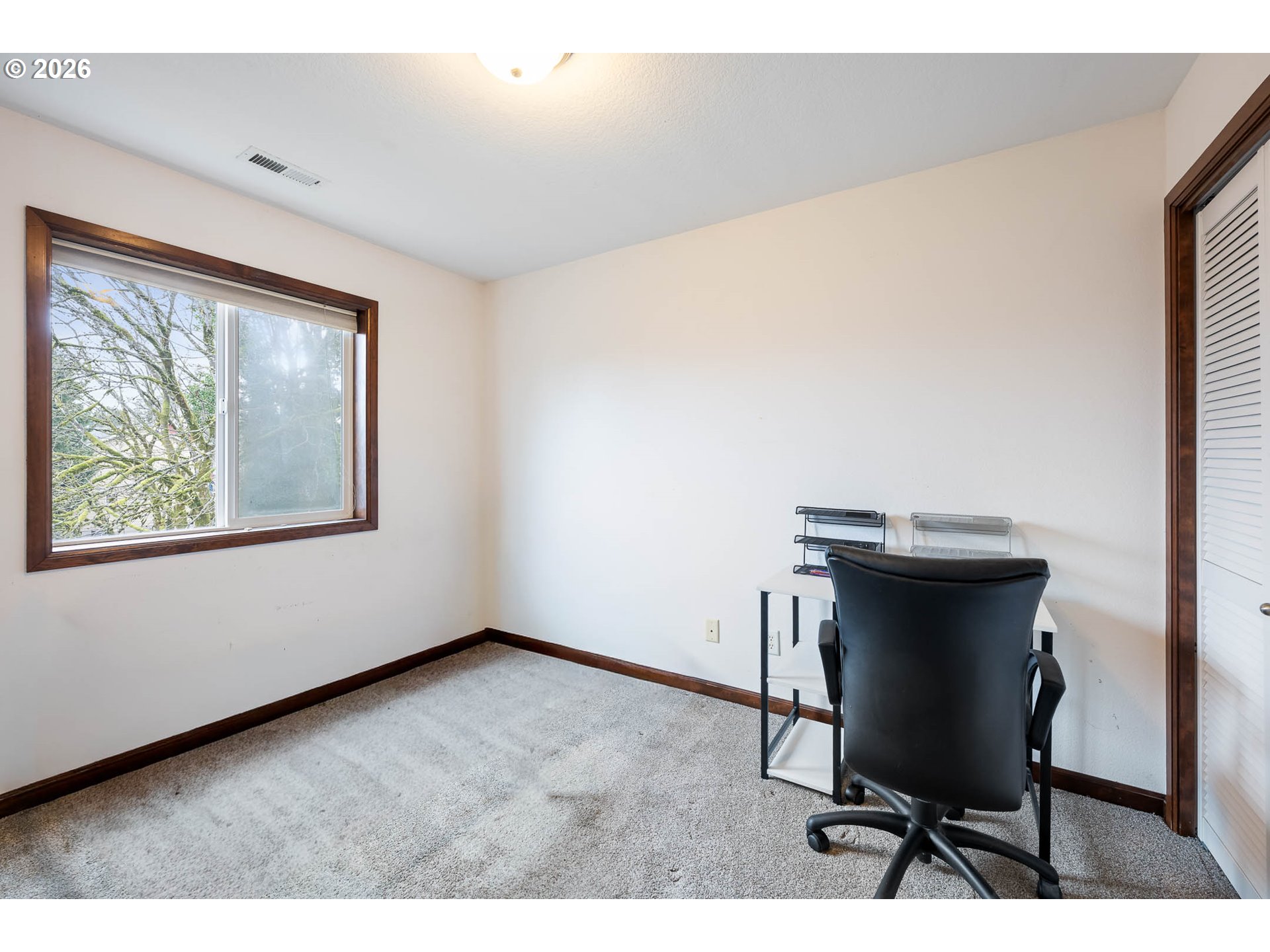 810 East 9th Street, Unit B8 Newberg, OR 97132 - Photo 10 of 19 Bedroom