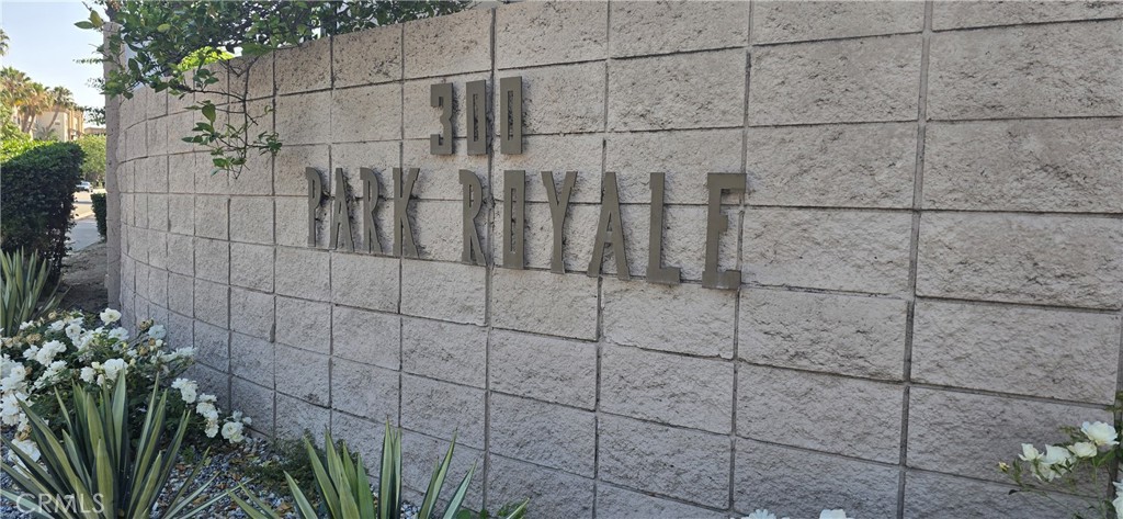 300 North Rampart Street, Unit 42 Orange, CA 92868 - Photo 32 of 37 Park Royale entrance