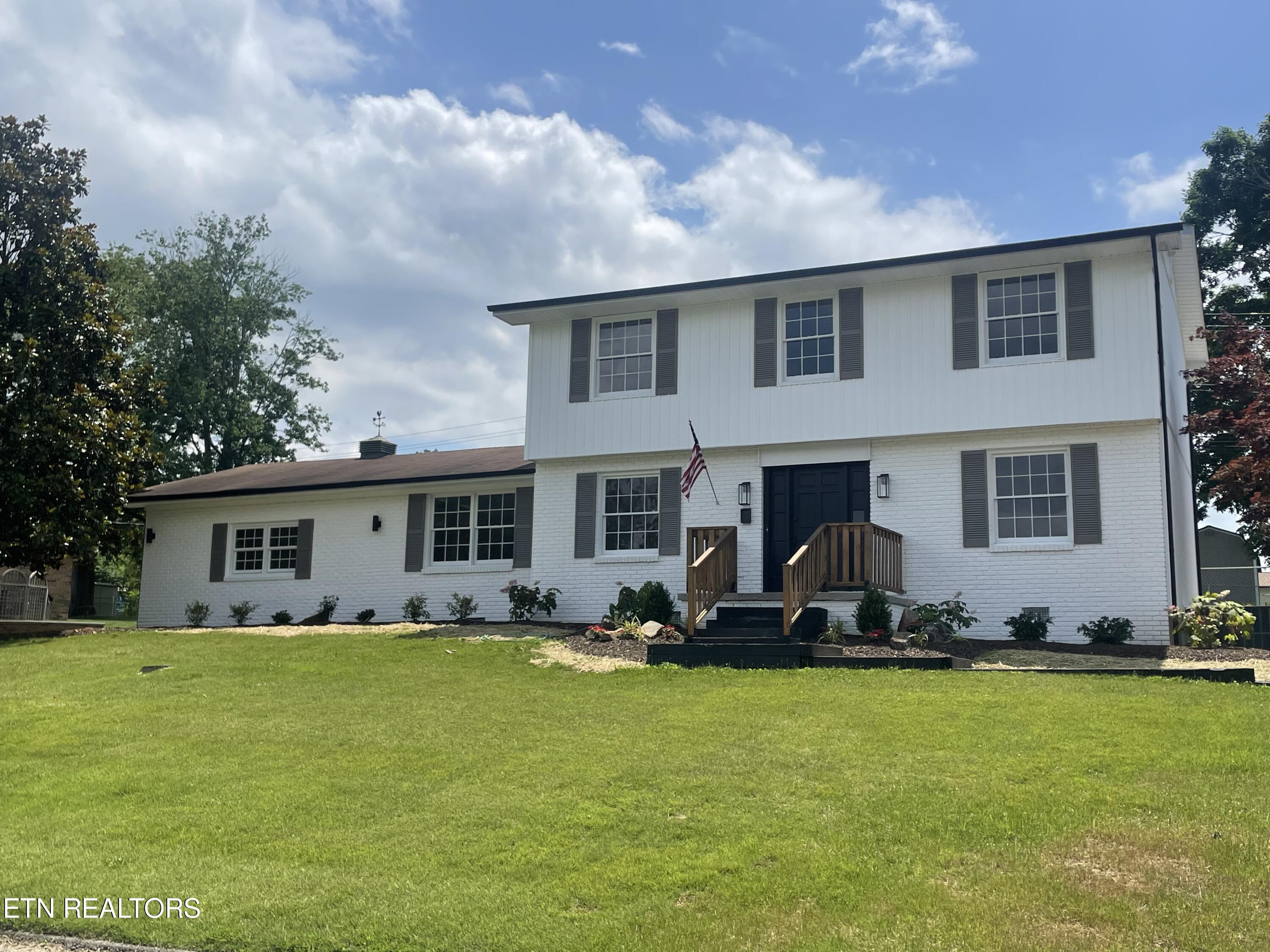 7825 Widdecomb Road Powell, TN 37849 - Photo 1 of 18 IMG_1894