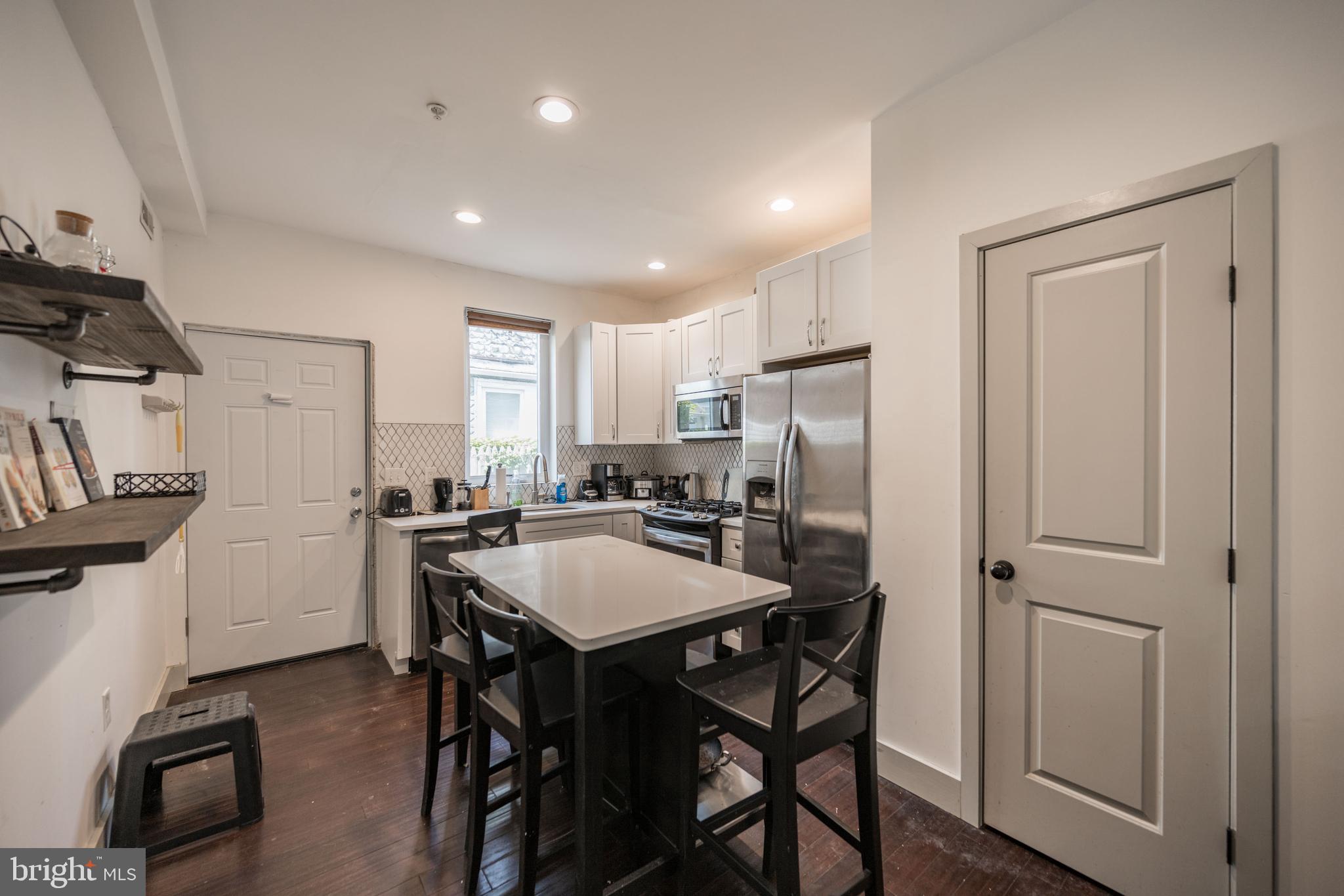 1770 Waterloo Street Philadelphia, PA 19122 - Photo 4 of 27